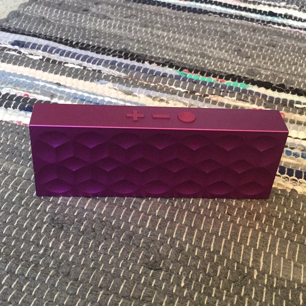 Bluetooth Jawbone mini jambox